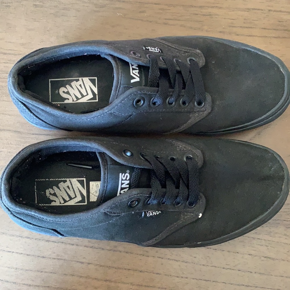 Vans Black Low Top Sneakers